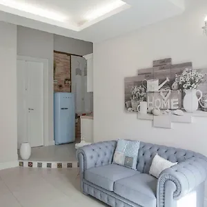 Appartamento Enry White House