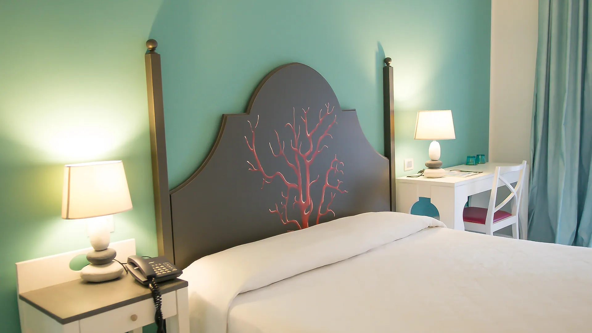 Hotel Cutimare - Aeolian Charme Acquacalda