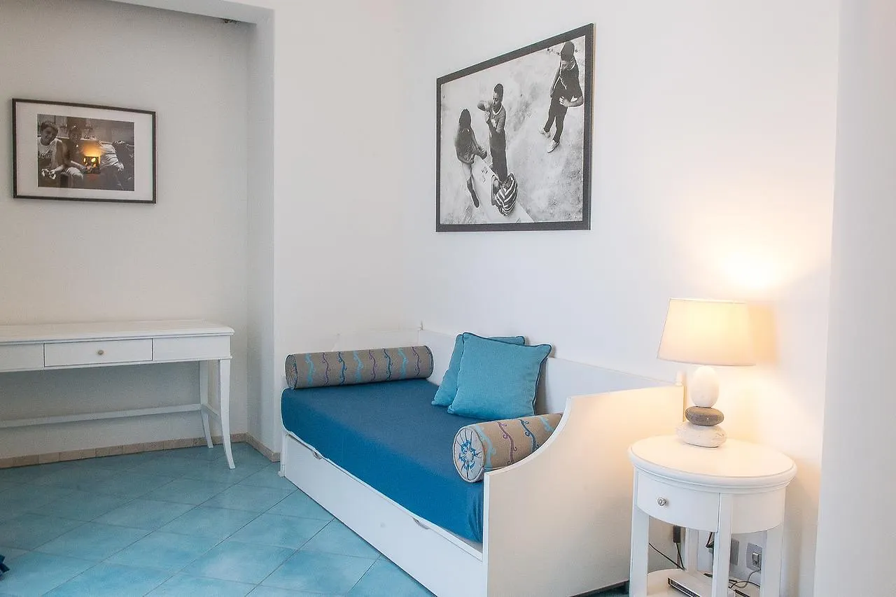 Hotel Cutimare - Aeolian Charme Acquacalda