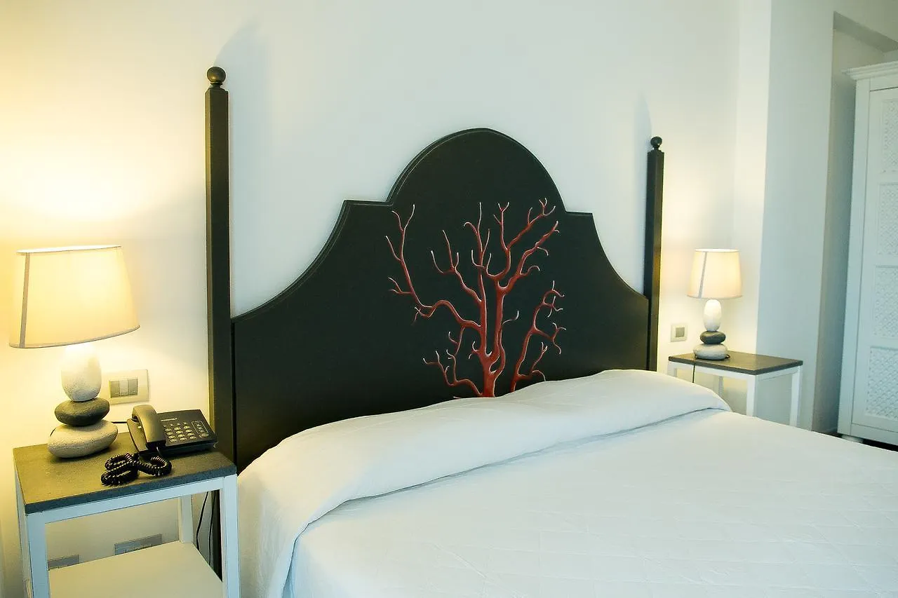 Hotel Cutimare - Aeolian Charme Acquacalda 4*,  Italia